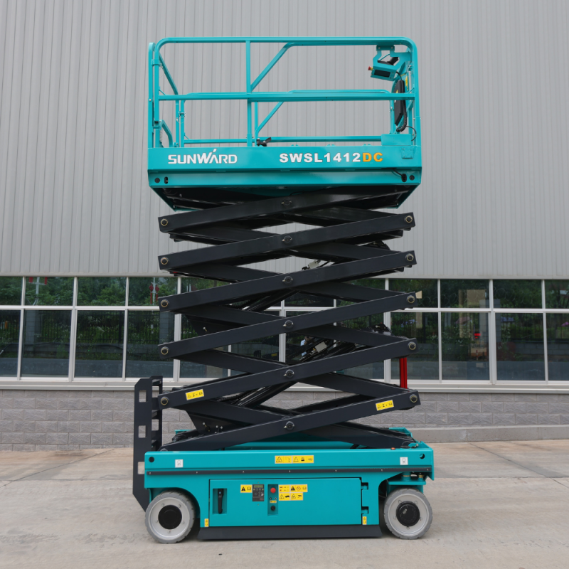 NACELLE CISEAUX 14M ELECTRIQUE SWSL1412DC                                                      France compact
