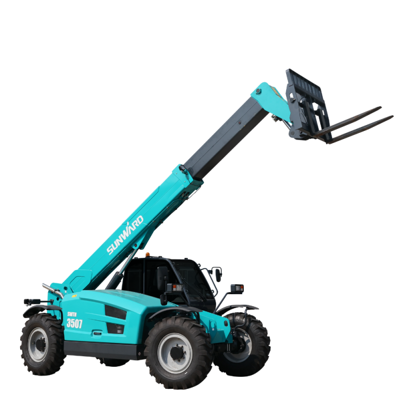 Le Sunward SWTH 3507 est un chariot télescopique tout-terrain compact et puissant,   3 500 kg Aveyron