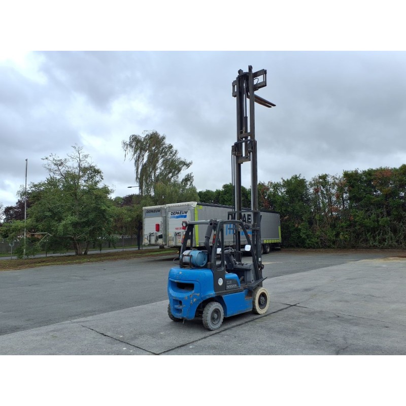 Chariot Électrique Nissan UD02A25B | France Compact