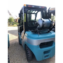 Chariot élévateur frontal KBG 2.5T-3.5T