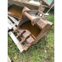 Godet 450mm MS01
450mm
4 Dents