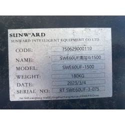 Mini pelle SUNWARD SWE60UF