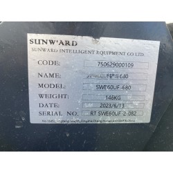 Mini pelle SUNWARD SWE60UF