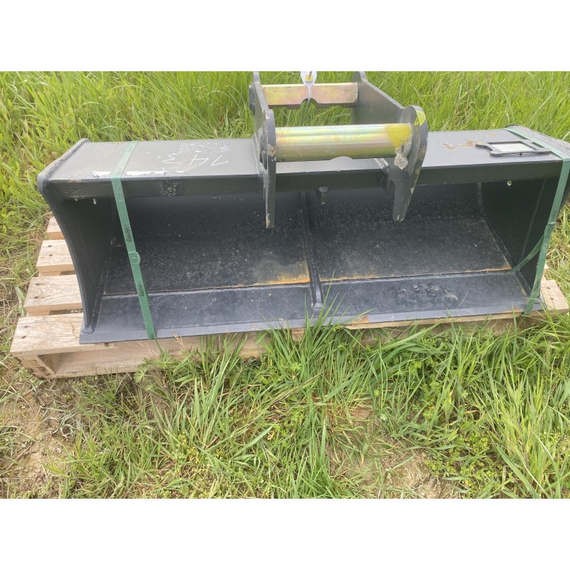 Godet Curage neuf 1000 mm MS03
Volume 95 litres
Poids 85kg