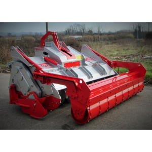 Concasseur et fraiseuse forestier de pierres VENTURA ONYAR TFMFPS