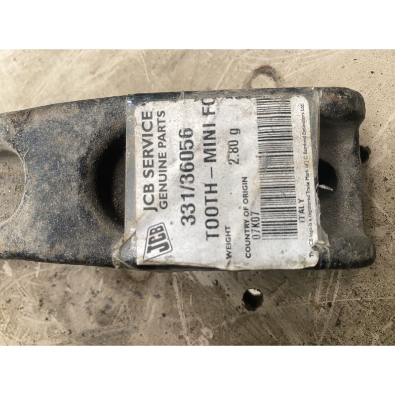 Dent JCB 331 36056