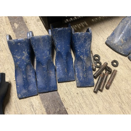 Lot de 4 Dents ARDEN P101